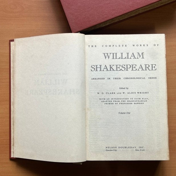 The Complete Works of William Shakespeare (Two-Volume Set)  -  William Shakespeare image 2