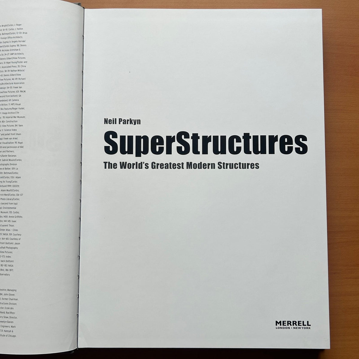Super Structures: The World’s Greatest Modern Structures - Neil Parkyn image 3
