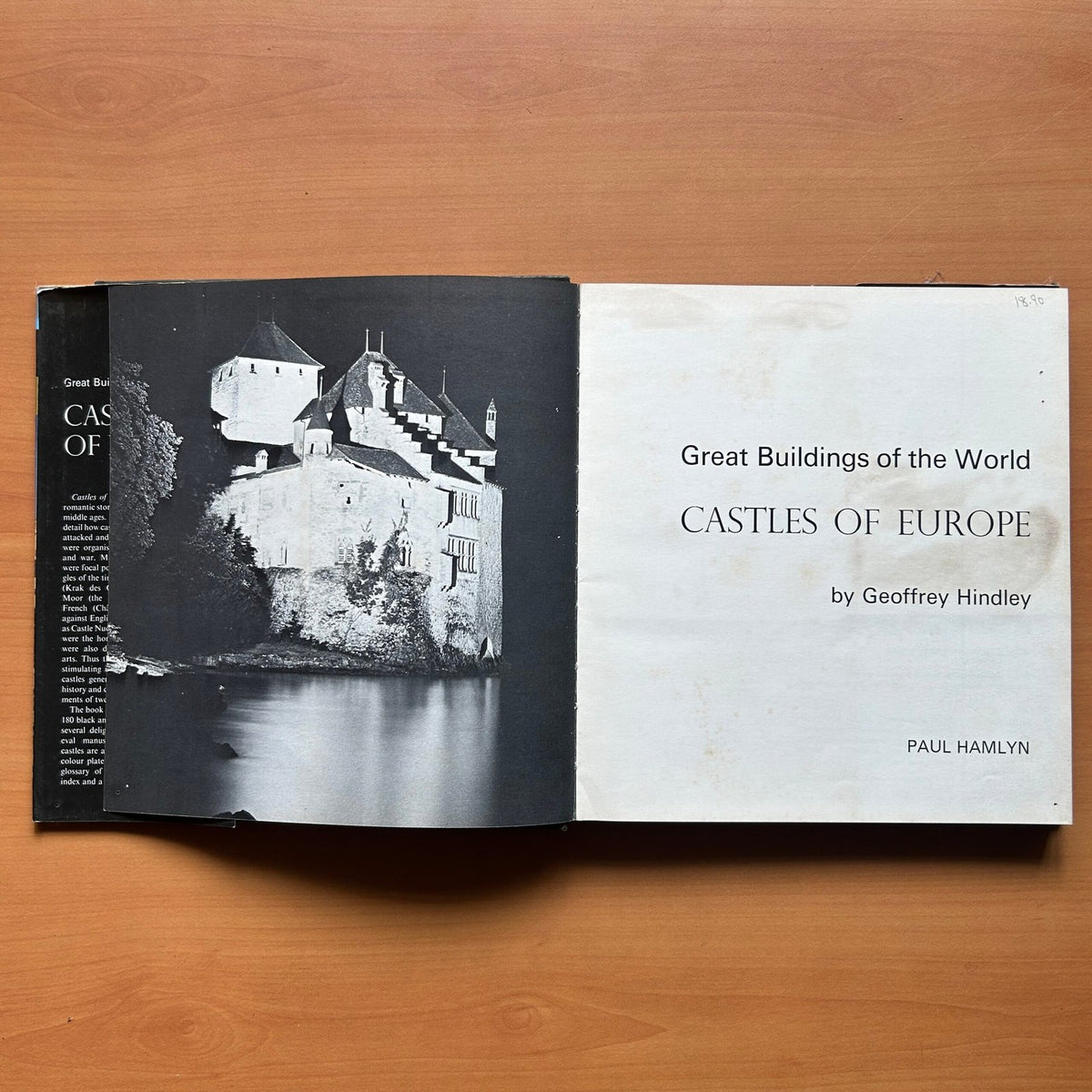Castles of Europe  -  Geoffrey Hindley image 1