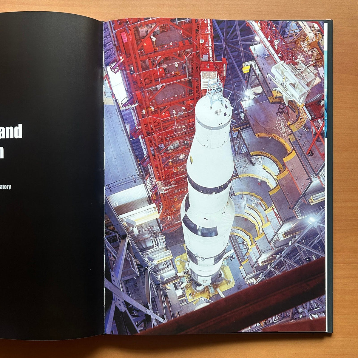 Super Structures: The World’s Greatest Modern Structures - Neil Parkyn image 17