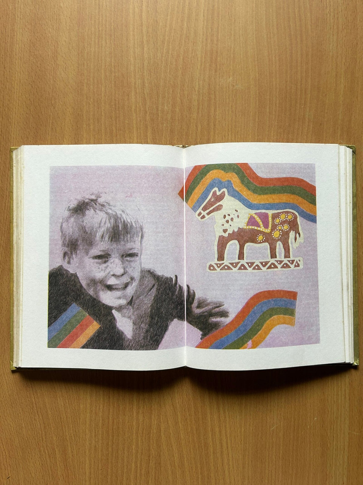Where the Sun Wakes Up - Stories by Soviet Writers image 9