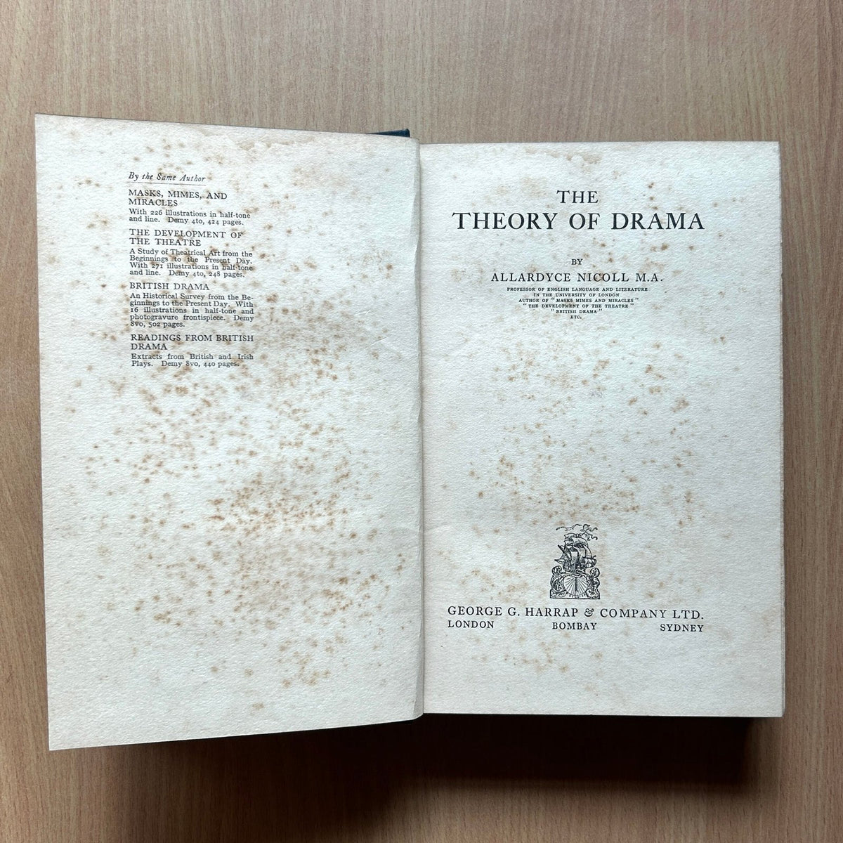 The Theory of Drama  - Allardyce Nicoll image 1