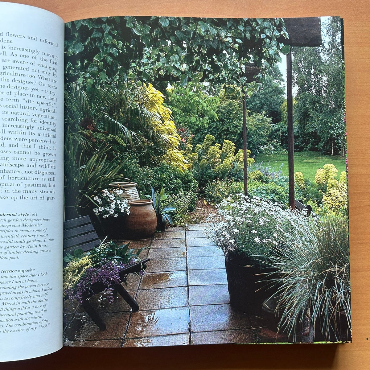 Garden Design - John Brookes image 8