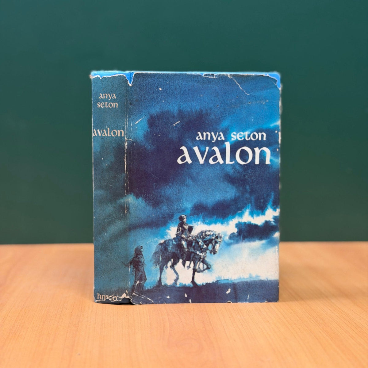 AVALON BY ANYA SETON image 1