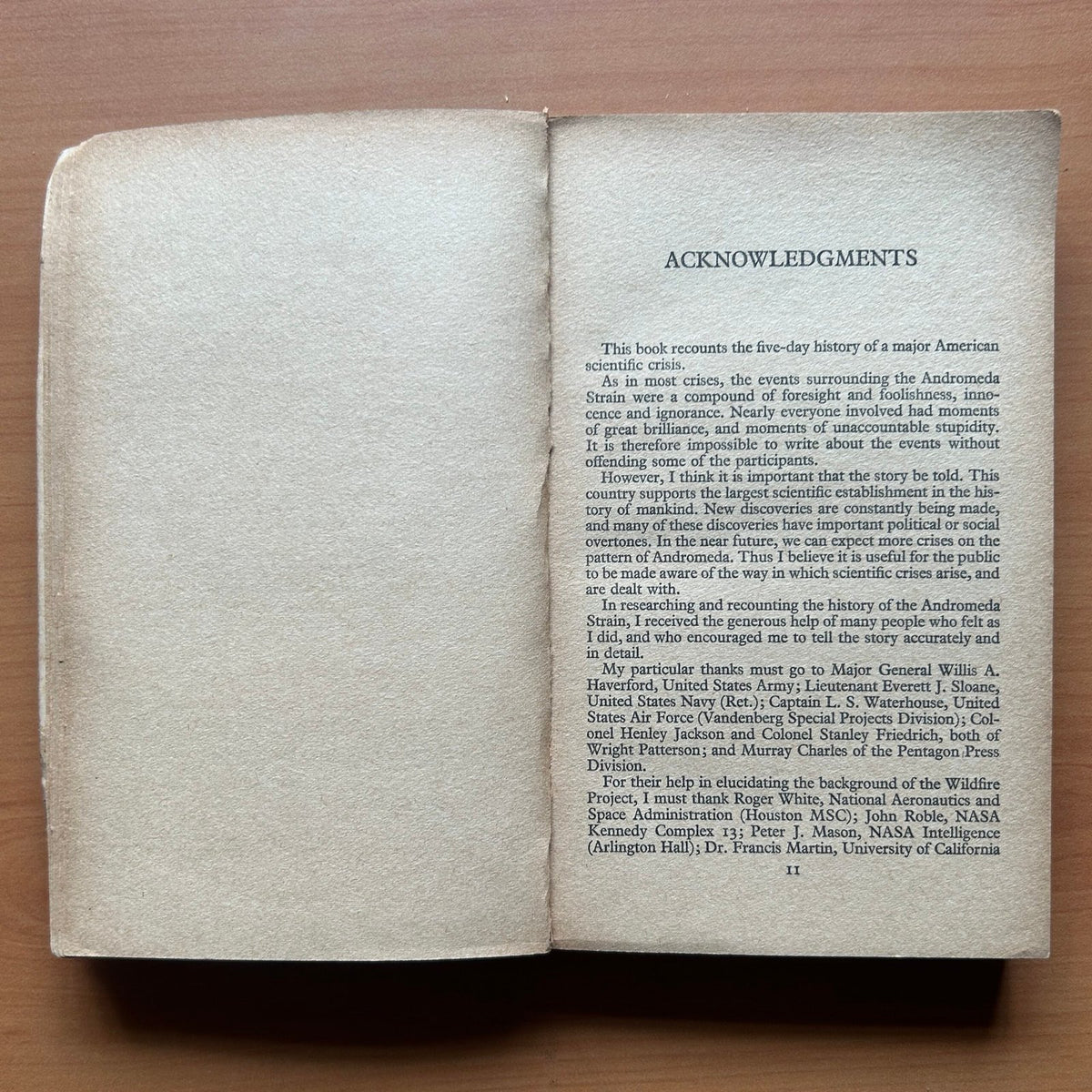 The Andromeda Strain  - Michael Crichton image 6