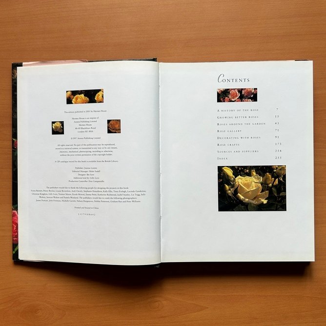 The Ultimate Rose Book  -  Peter McHoy image 2
