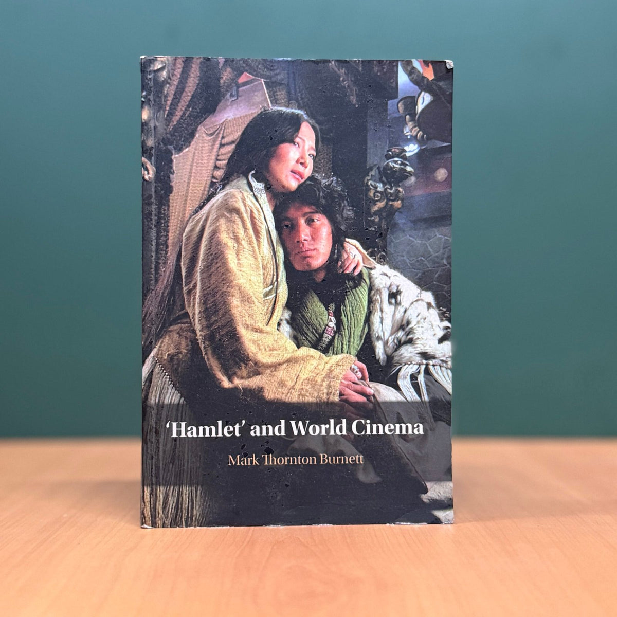 Hamlet and World Cinema  -  Mark Thornton Burnett image 0