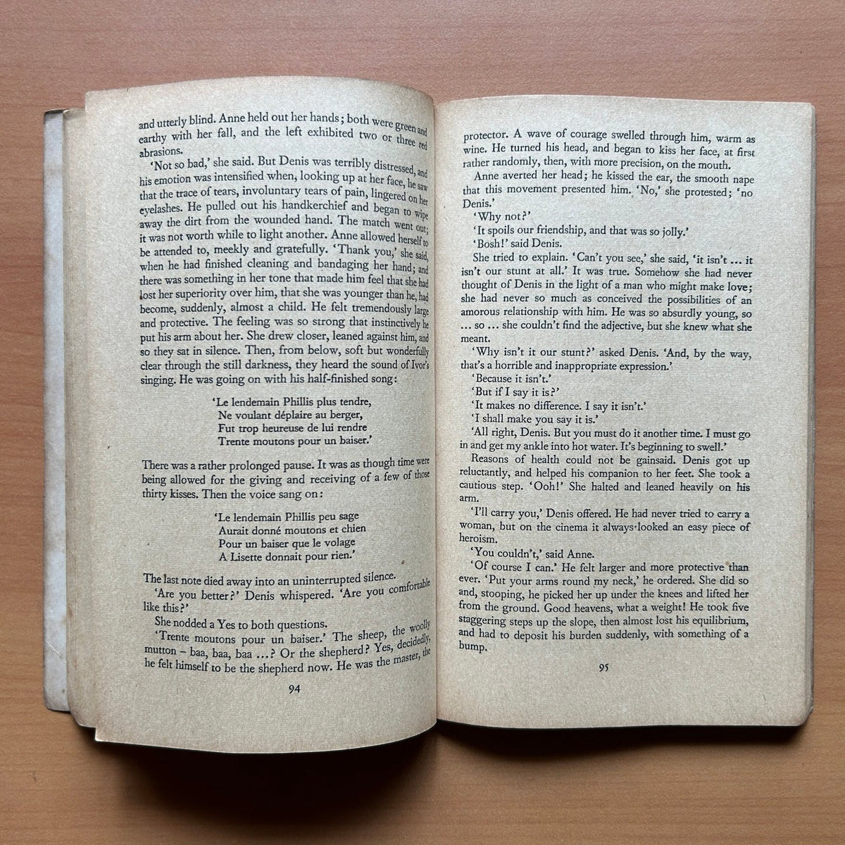 Crome Yellow  -  Aldous Huxley image 5