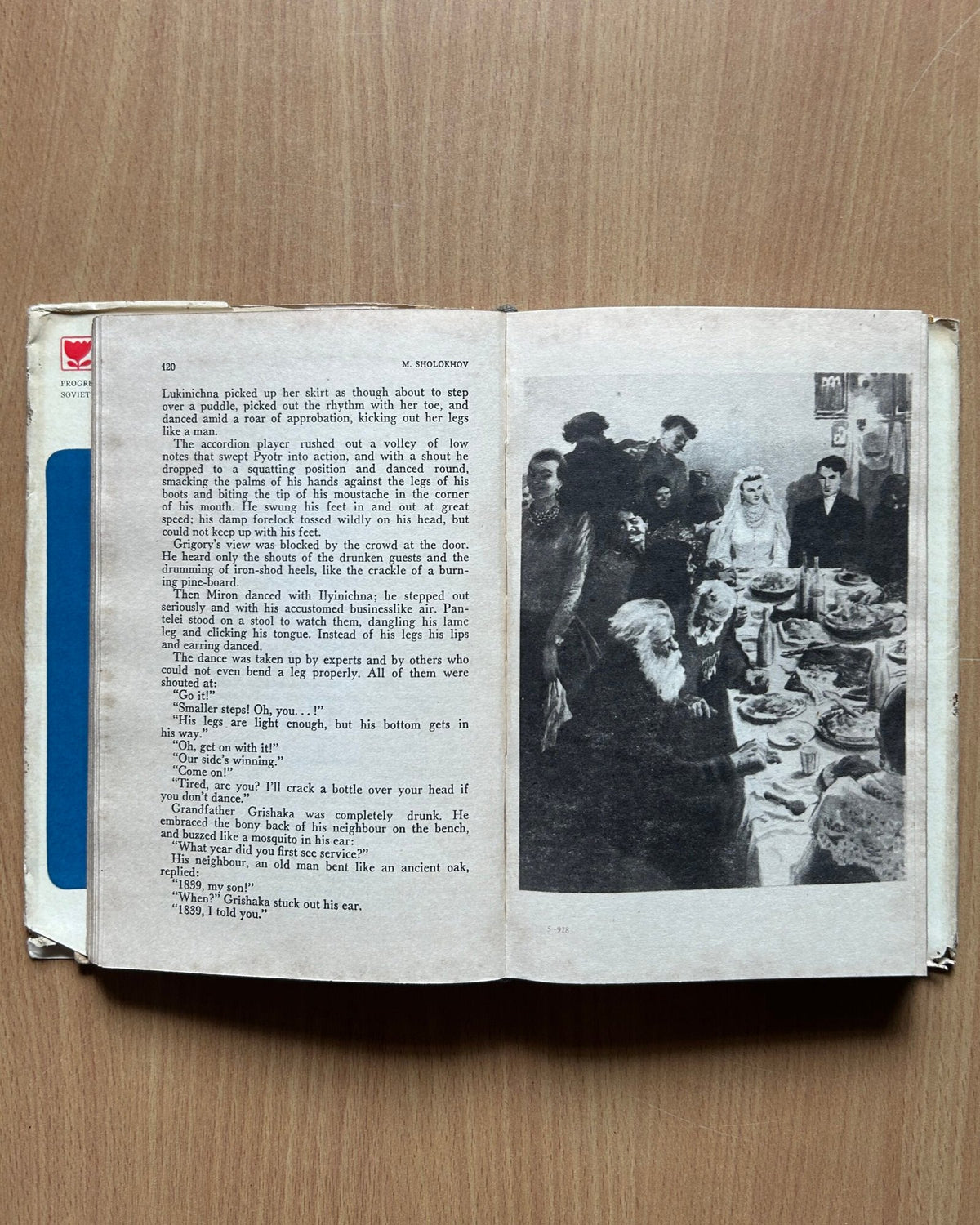 And Quiet Flows the Don (4 Volume Set) - Mikhail Sholokhov image 8