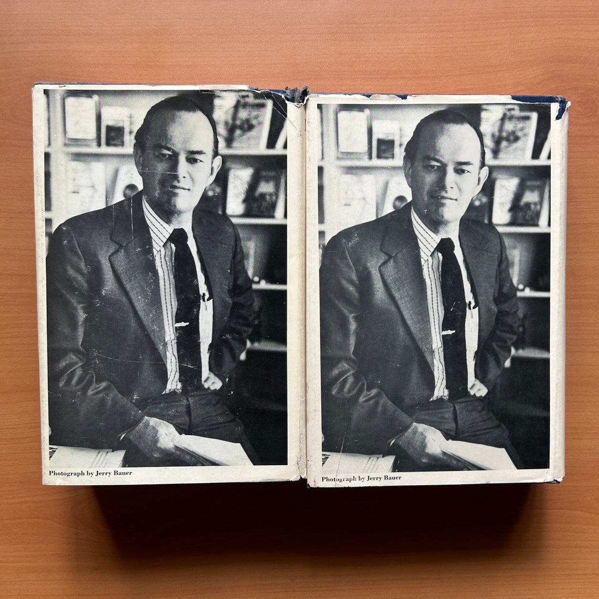 The Glory and the Dream: A Narrative History of America, 1932–1972 (2 Volumes Set)  - William Manchester image 3