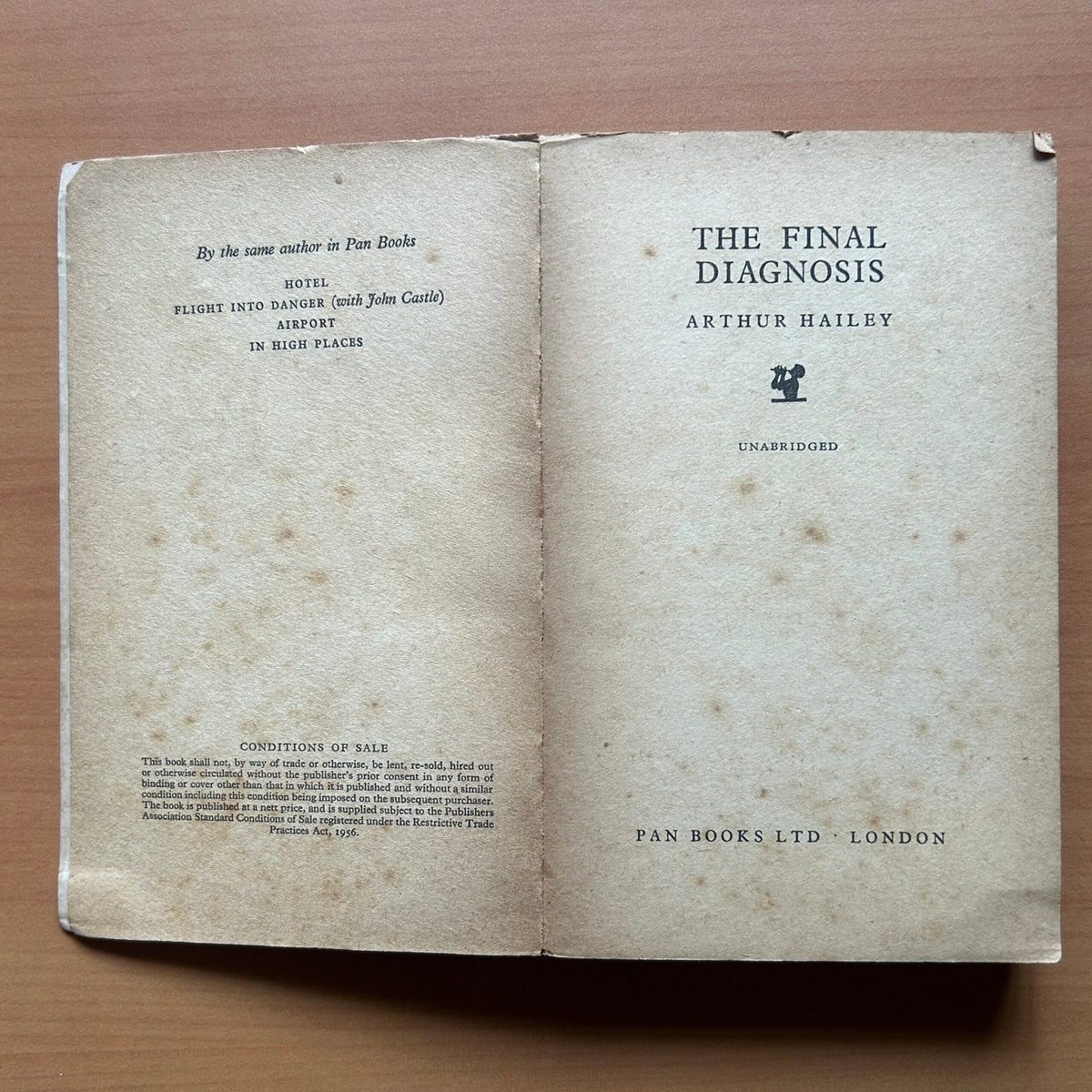 The Final Diagnosis - Arthur Hailey image 3