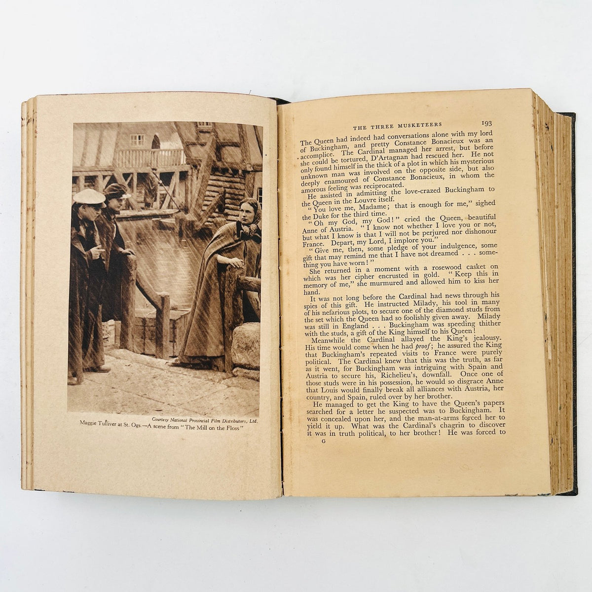 World Famous Books in Outline image 9