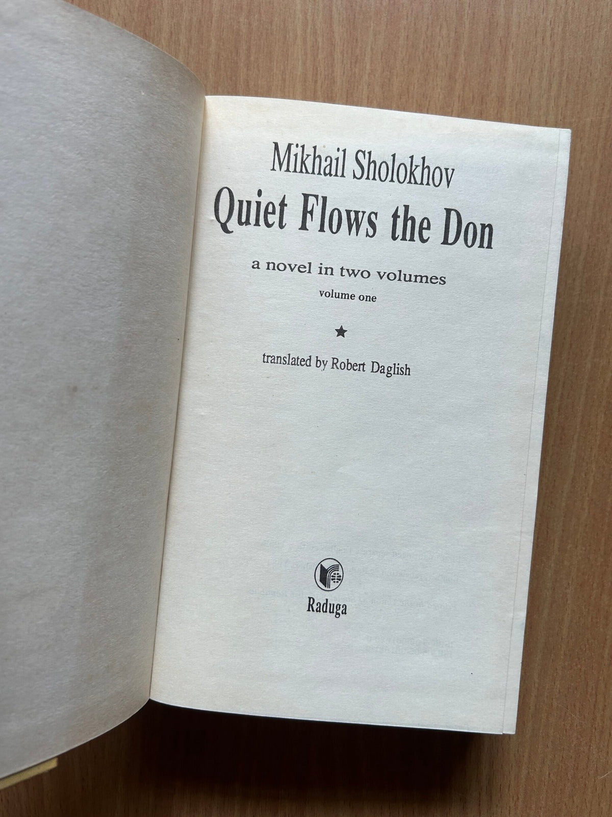 Quiet Flows the Don (Two Volumes)- Mikhail Sholokhov image 3