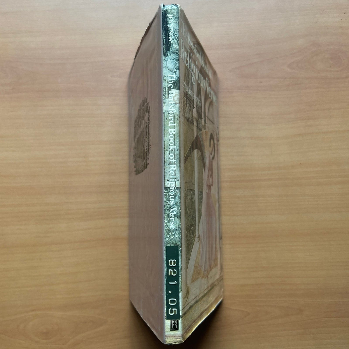 The Batsford Book of Religious Verse  - Elizabeth Jennings image 1