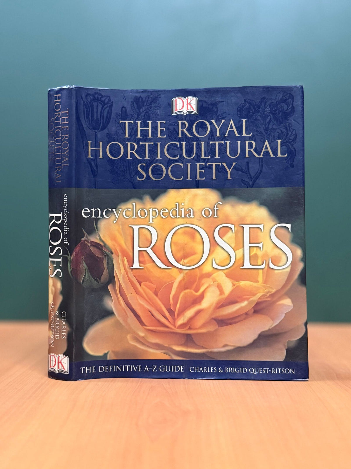Encyclopedia of Roses  - Charles Quest-Ritson · Brigid Quest-Ritson image 0