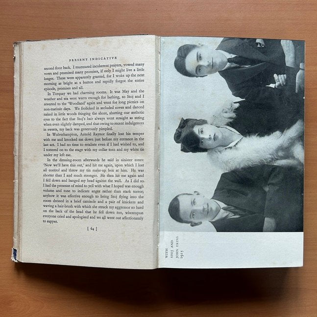 Present Indicative: Noel Coward's Autobiography  - Noel Coward image 7