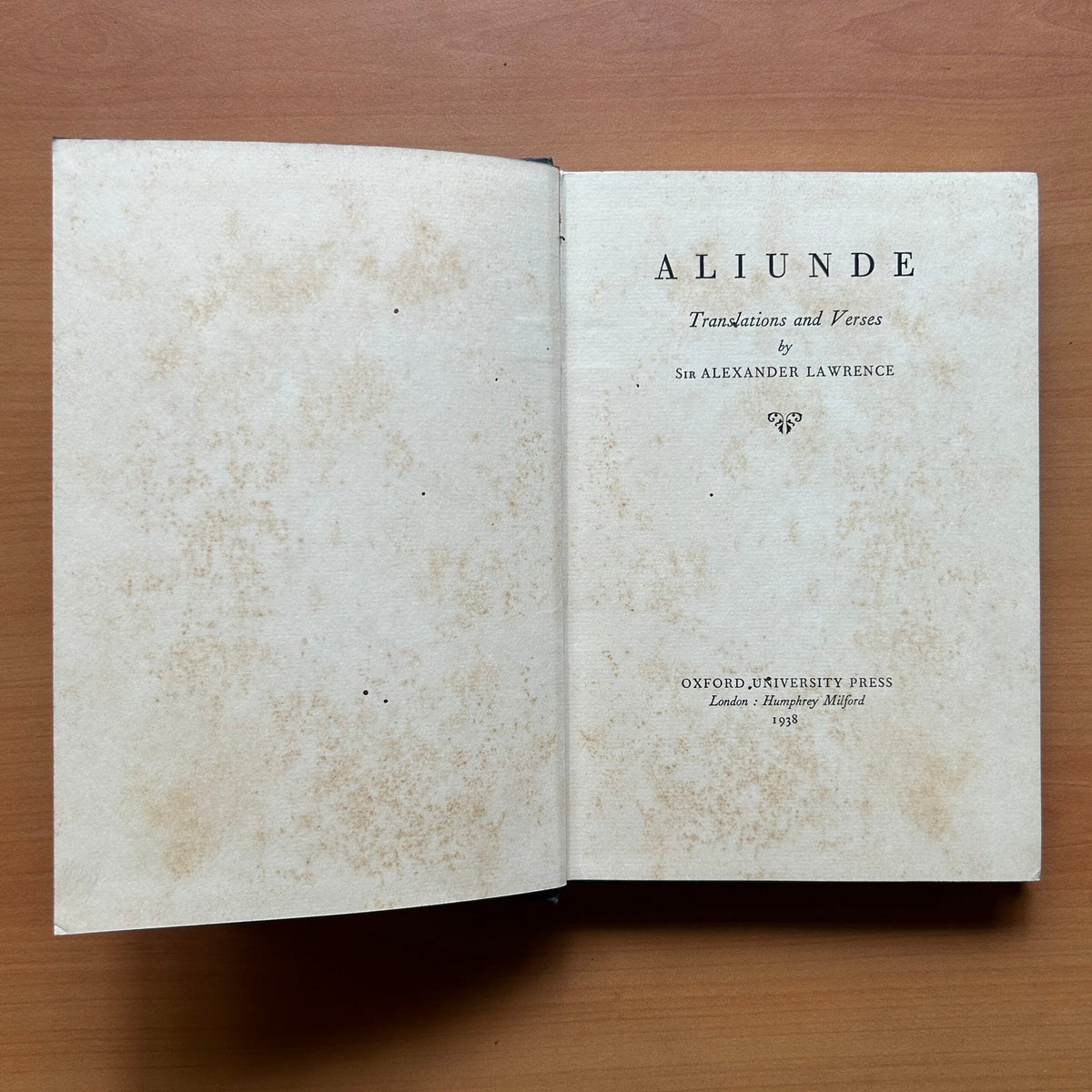 Aliunde  - Sir Alexander Lawrence image 3
