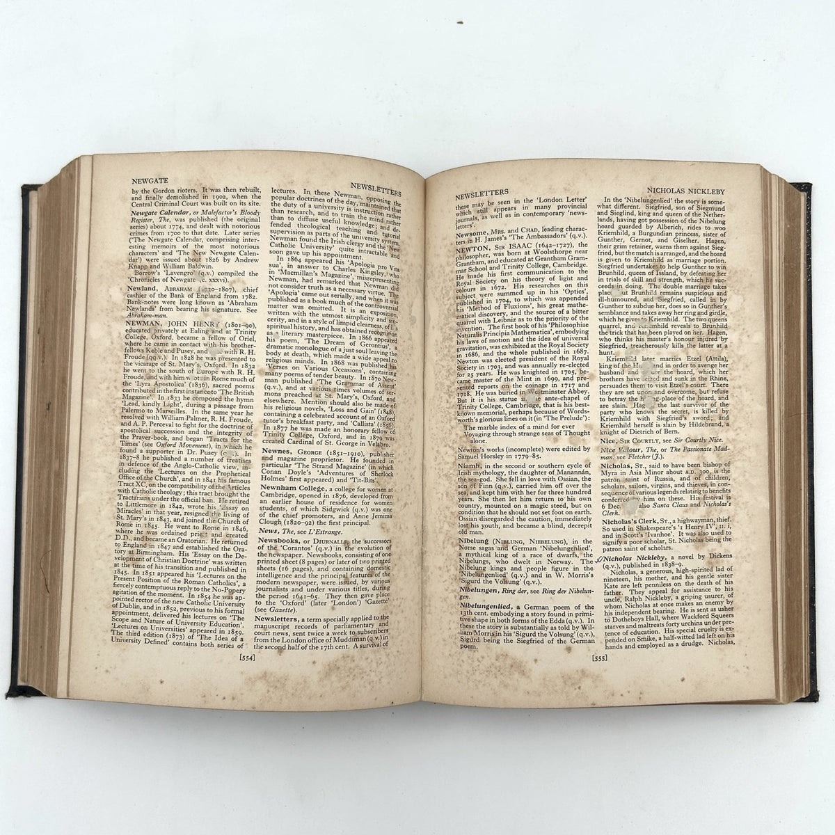 The Oxford Companion to English Literature by Sir Paul Harvey image 5