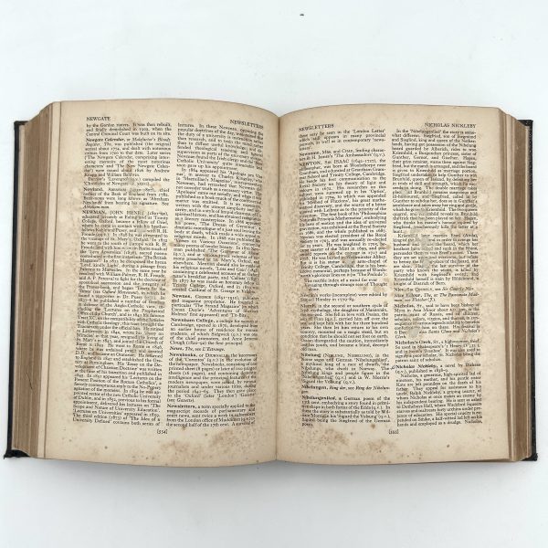 The Oxford Companion to English Literature by Sir Paul Harvey - Image 6