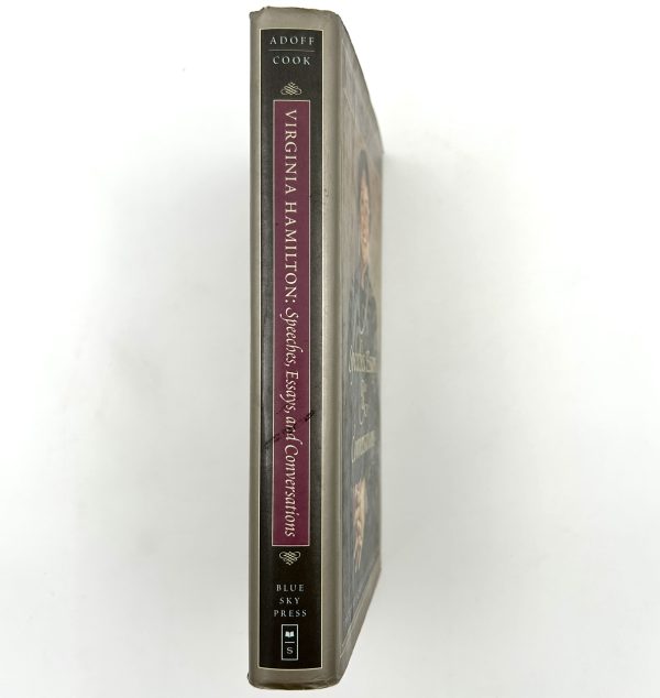 Virginia Hamilton: Speeches, Essays & Conversations : Edited by: Arnold Adoff & Kacy Cook - Image 2